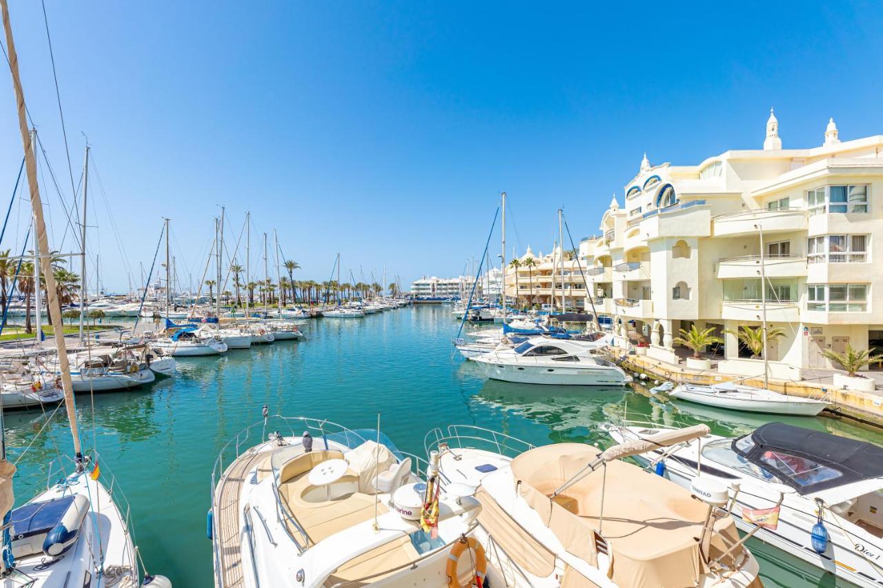 Atico Puerto Marina First Island With Sea Views And Rooftop Pool Benalmádena Zewnętrze zdjęcie